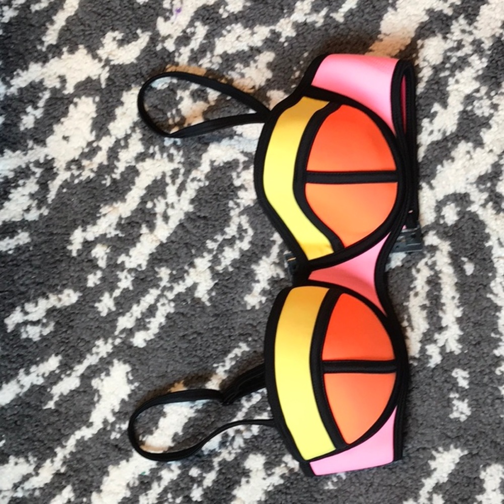 Triangl bathing suit